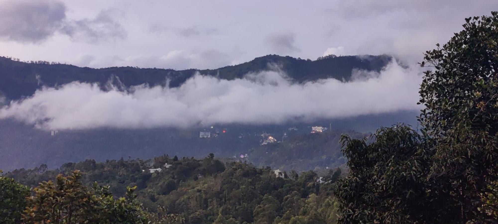 Hotel Chalona Hill View Munnar Zewnętrze zdjęcie